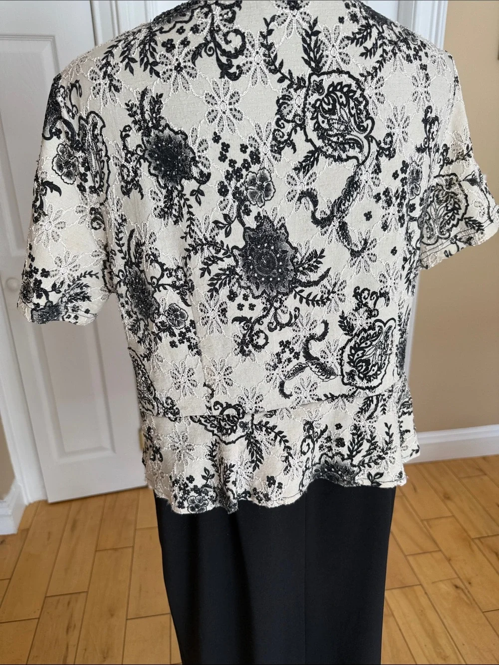 Black & Cream Lace Overlay Wrap Top dress. - Picture 5 of 12